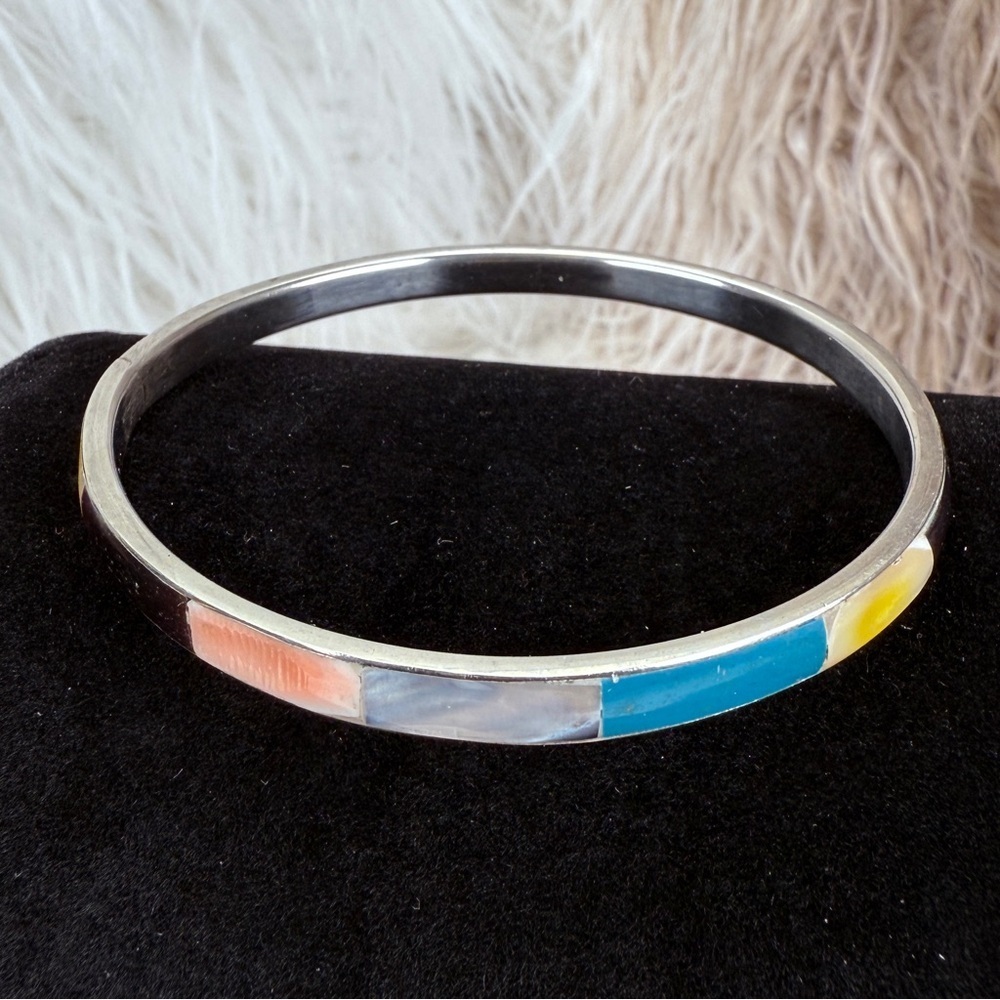 Vintage Silvertone Colorful Bangle Bracelet - Picture 8 of 11